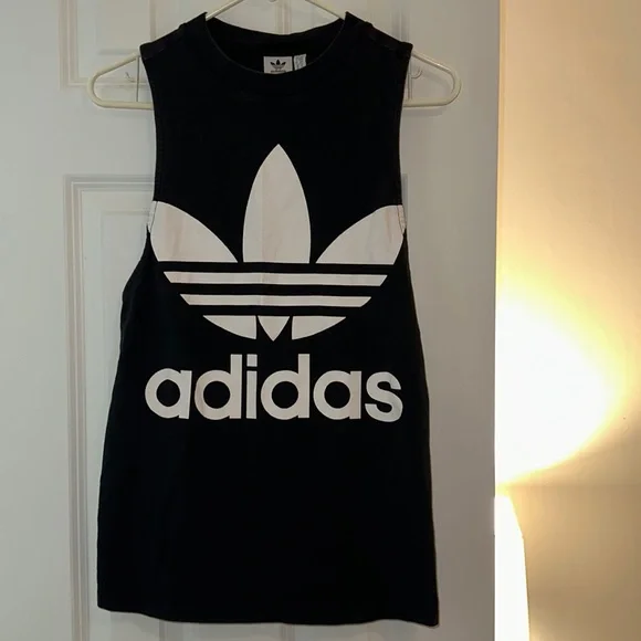 Adidas Tank - Picture 1 of 6